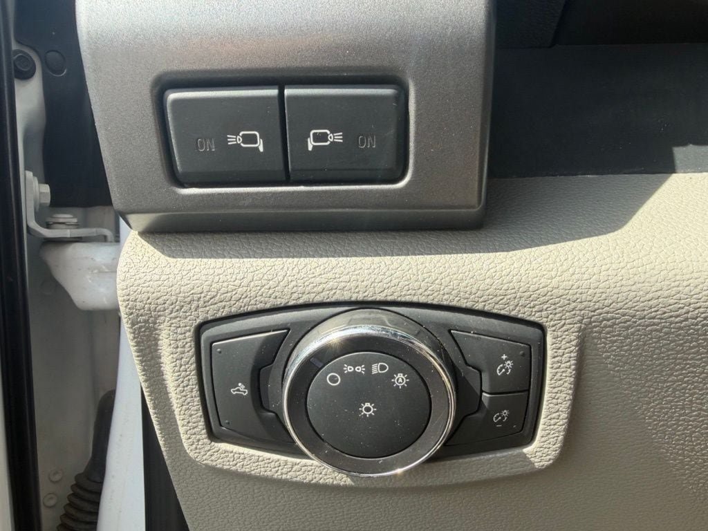 Used 2018 Ford F250 XLT AWD/4WD image 20