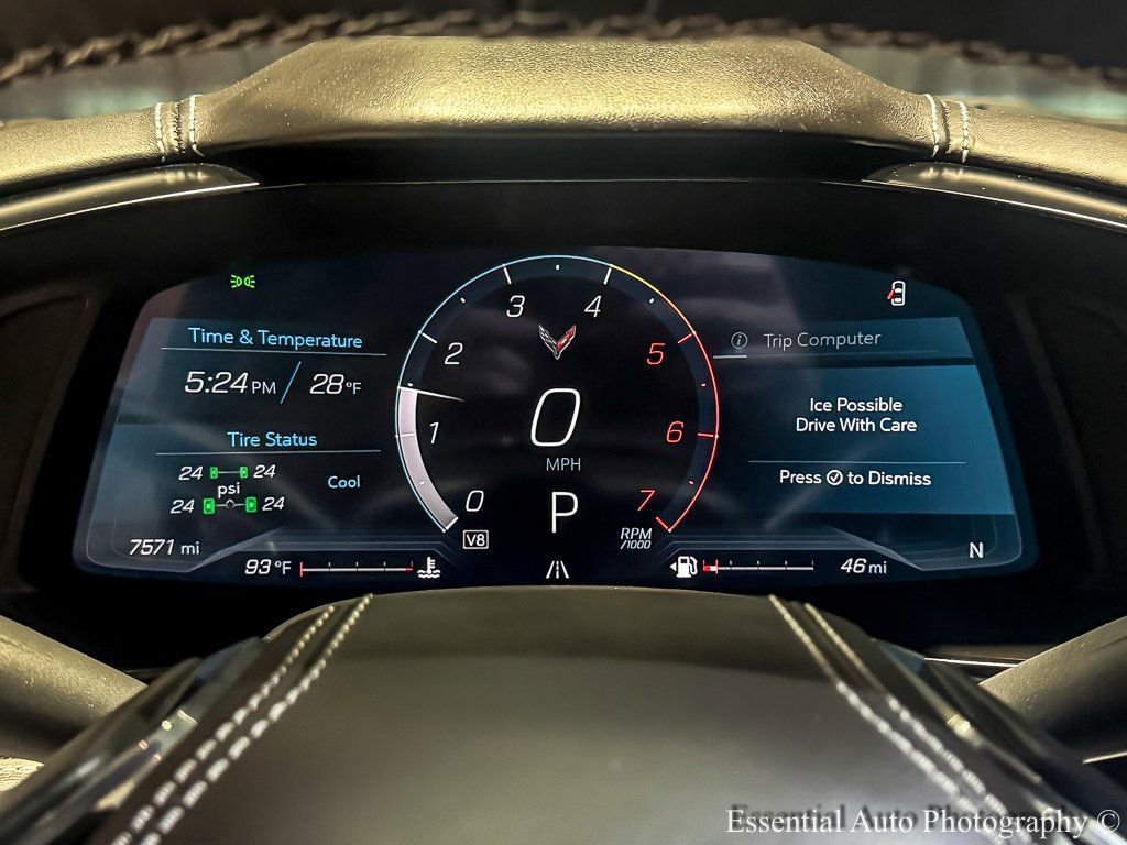 Used 2024 Chevrolet Corvette Stingray Premium Conv image 17