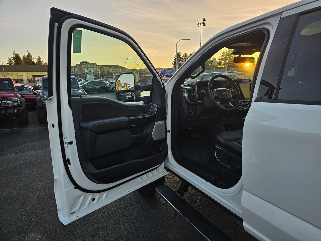 New 2026 Ford F350 Platinum w/ Tremor Off-Road Package image 20