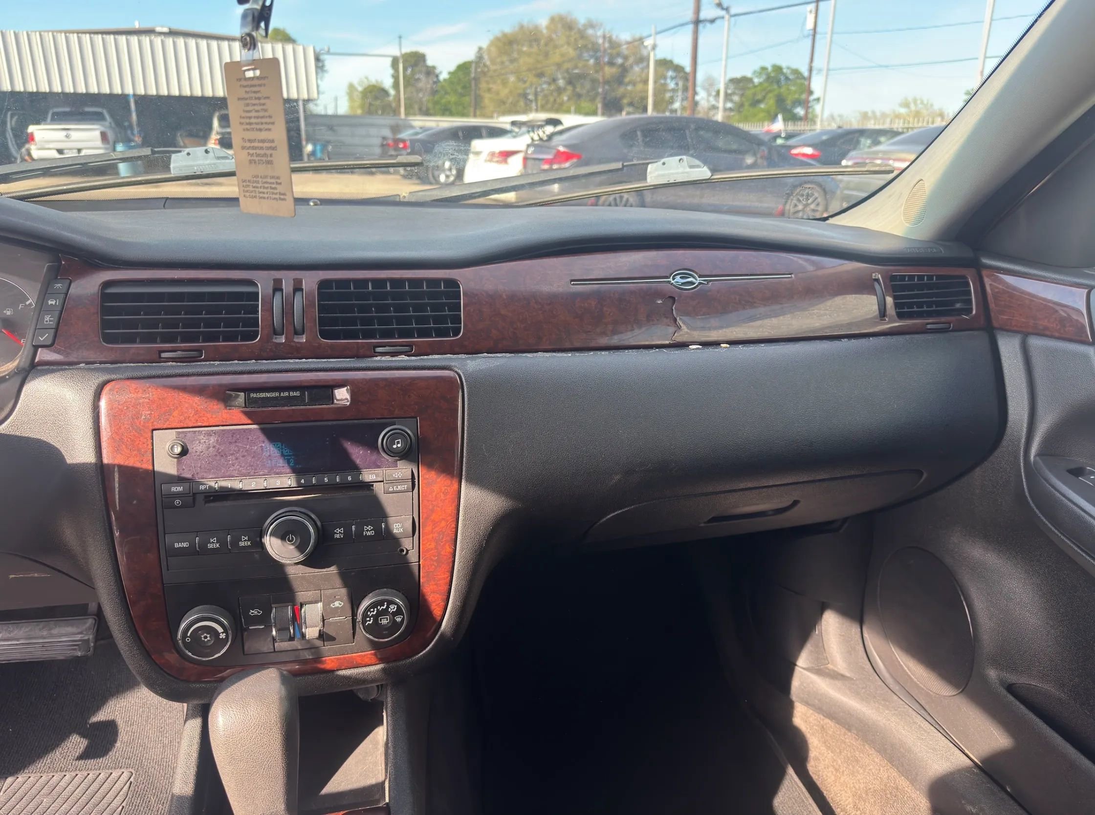 Used 2011 Chevrolet Impala LT image 10