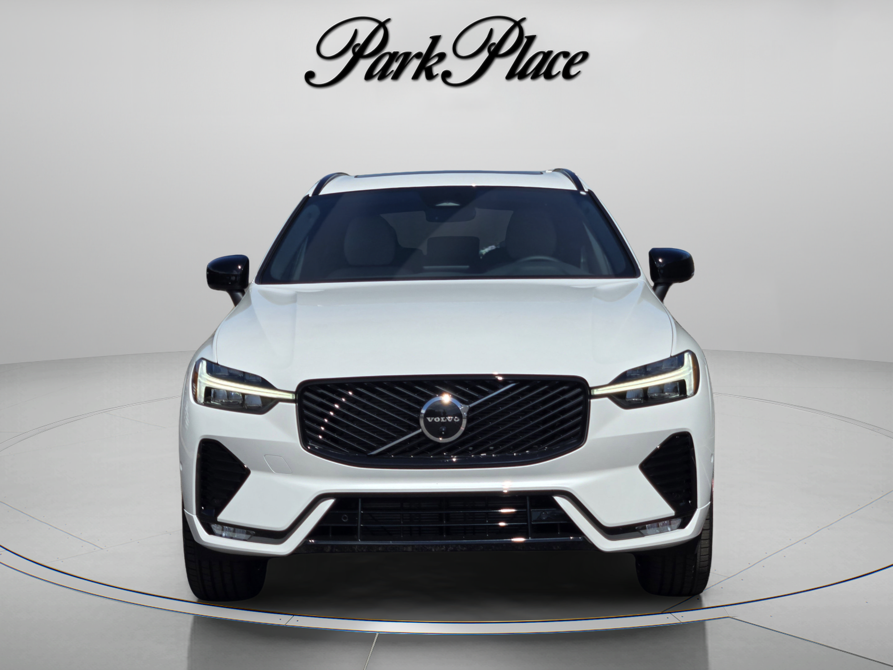 Used 2026 Volvo XC60 B5 Plus w/ Protection Package Premier AWD/4WD image 9