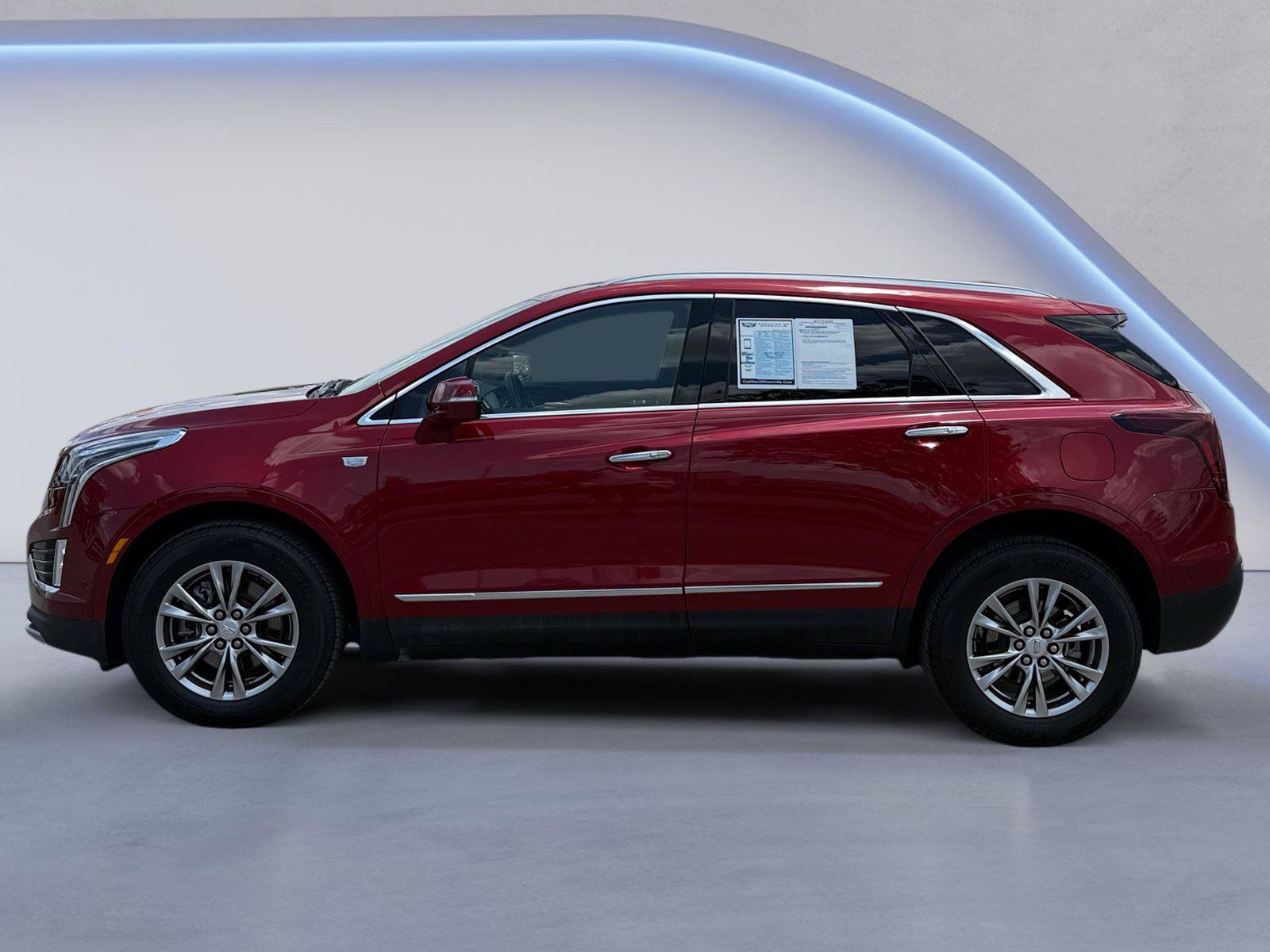 Certified 2023 Cadillac XT5 Premium Luxury w/ Technology Package AWD/4WD image 6