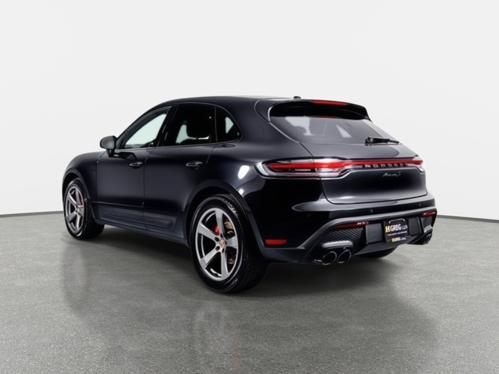 Used 2022 Porsche Macan S w/ Premium Package Plus image 16