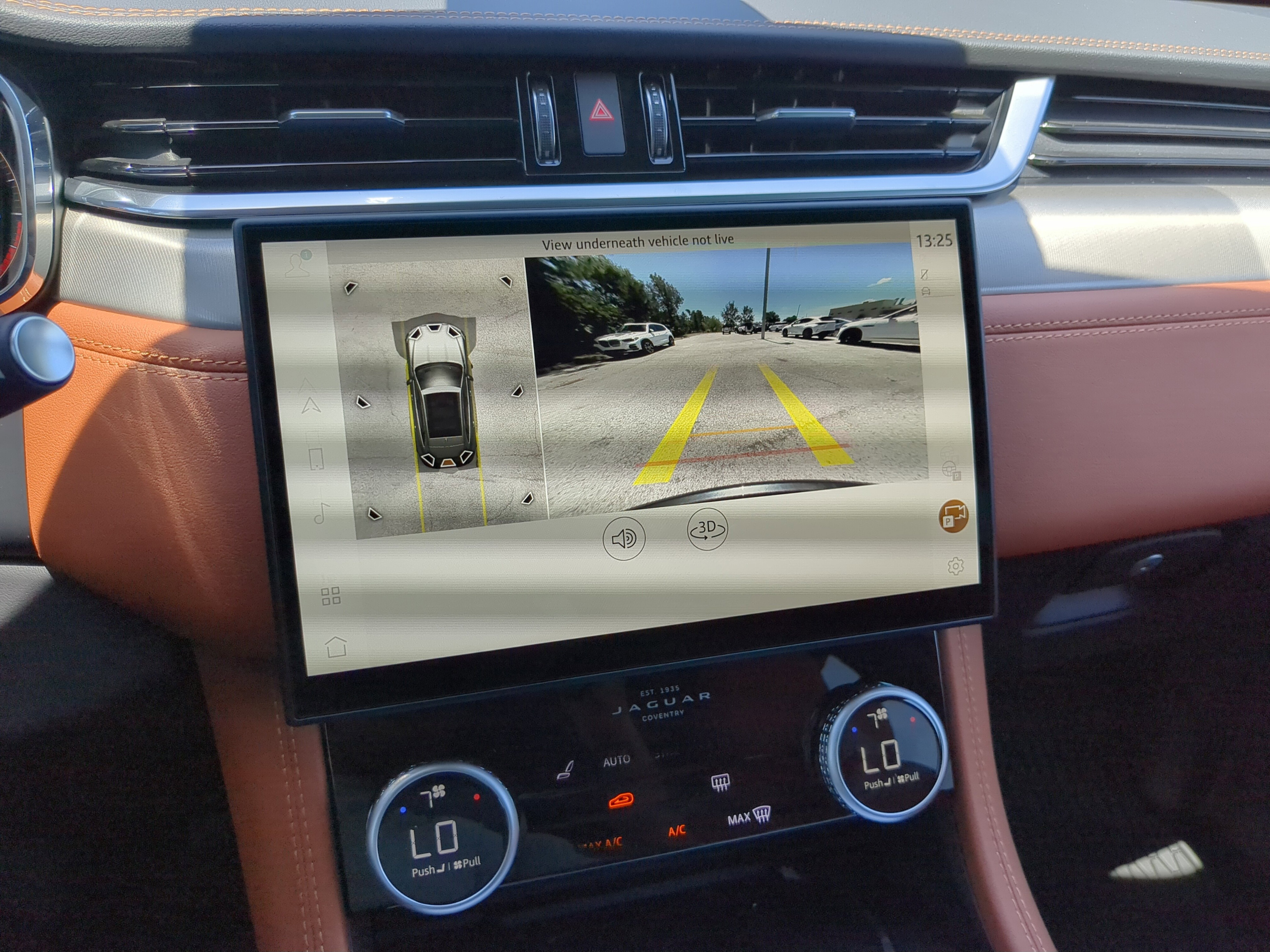 New 2026 Jaguar F-PACE R-Dynamic S image 24