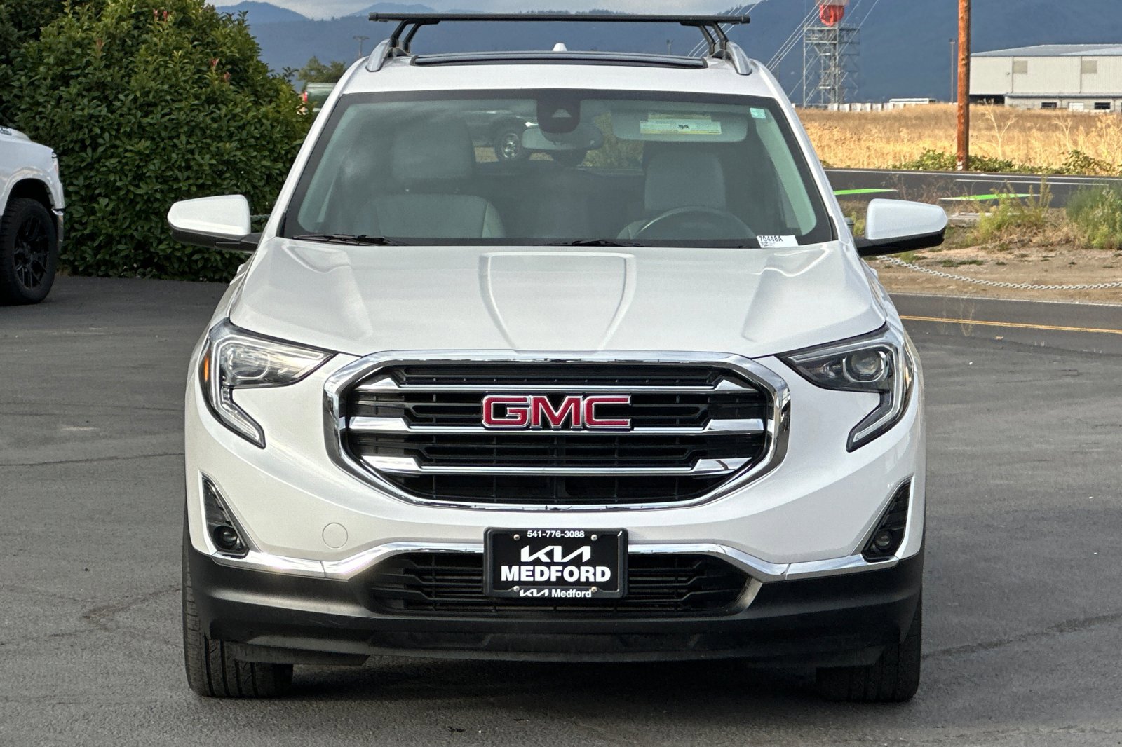 Used 2020 GMC Terrain SLT w/ Preferred Package image 10