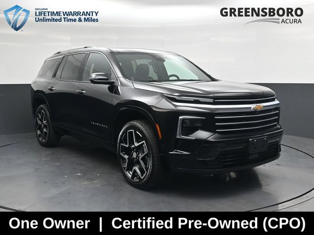 Used 2026 Chevrolet Traverse High Country w/ LPO, Floor Liner Package AWD/4WD image 3