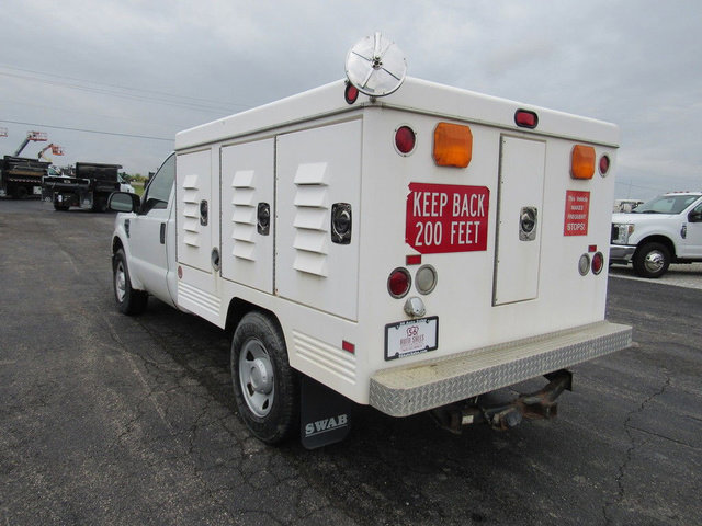 Used 2008 Ford F250 2WD Regular Cab Super Duty image 7