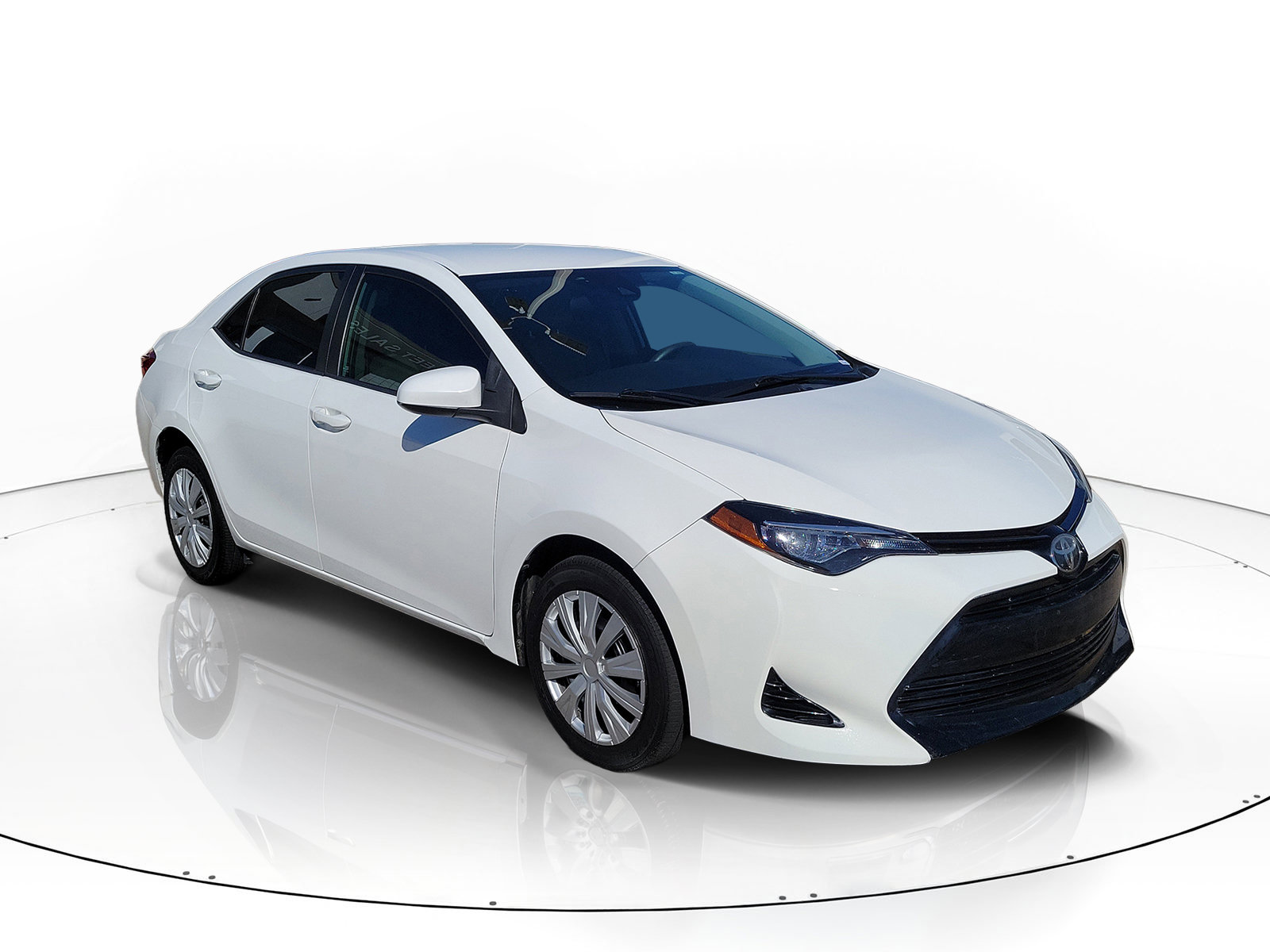 Used 2017 Toyota Corolla LE w/ Carpet Mat Package (TMS) FWD image 2
