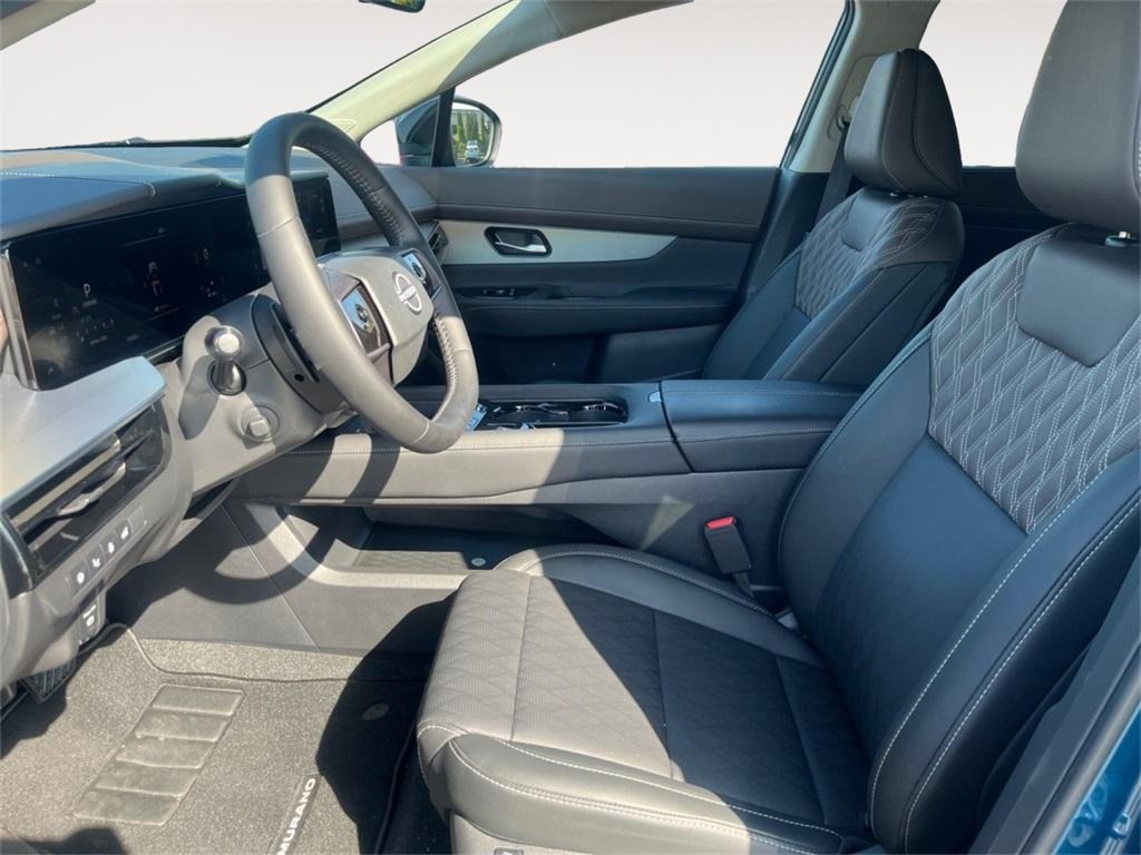 New 2025 Nissan Murano Platinum w/ Cargo Package image 10