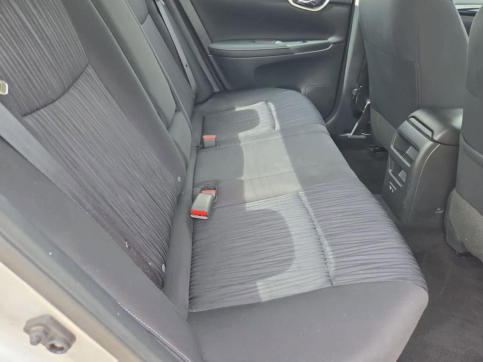 Used 2019 Nissan Sentra SV FWD image 18