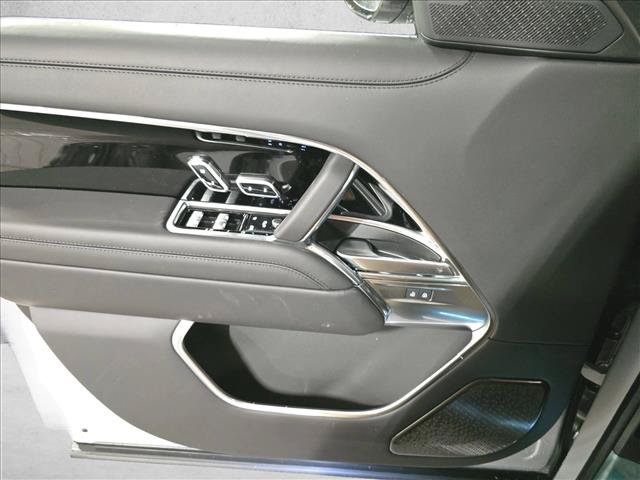 New 2026 Land Rover Range Rover Autobiography AWD/4WD image 27
