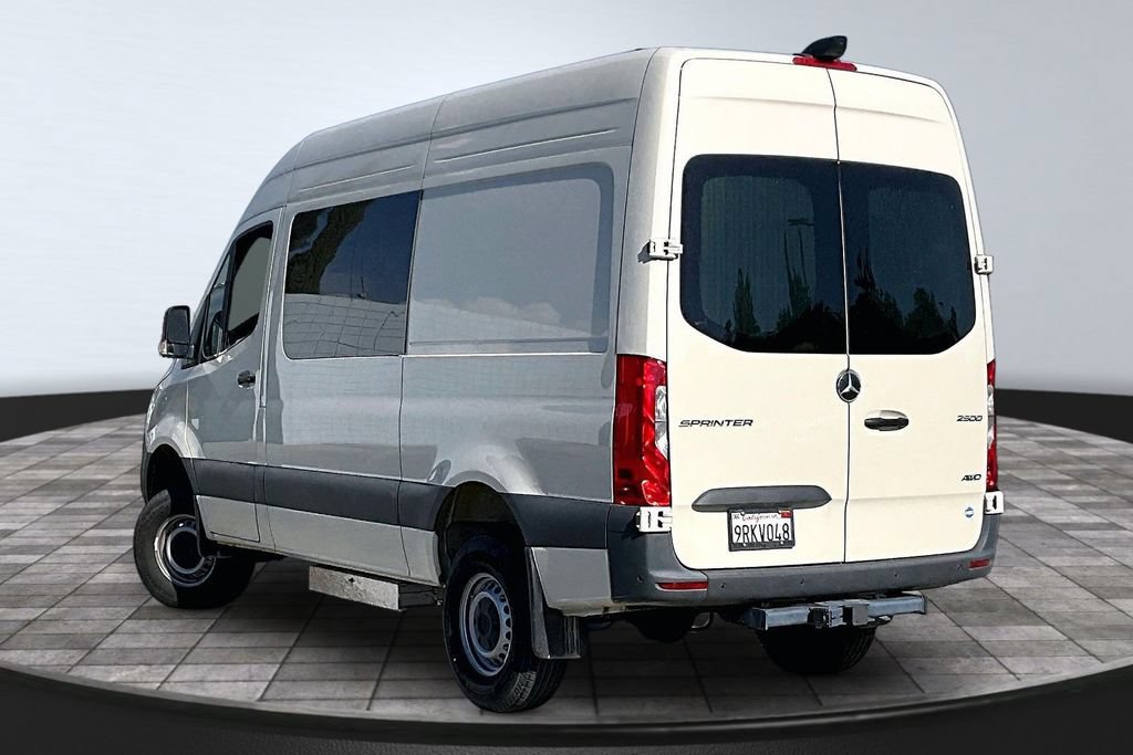 Used 2025 Mercedes-Benz Sprinter 2500 image 17