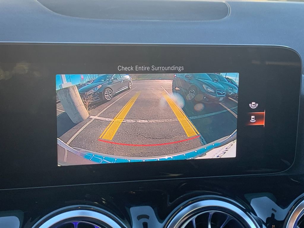 Used 2023 Mercedes-Benz GLA 250 4MATIC image 21