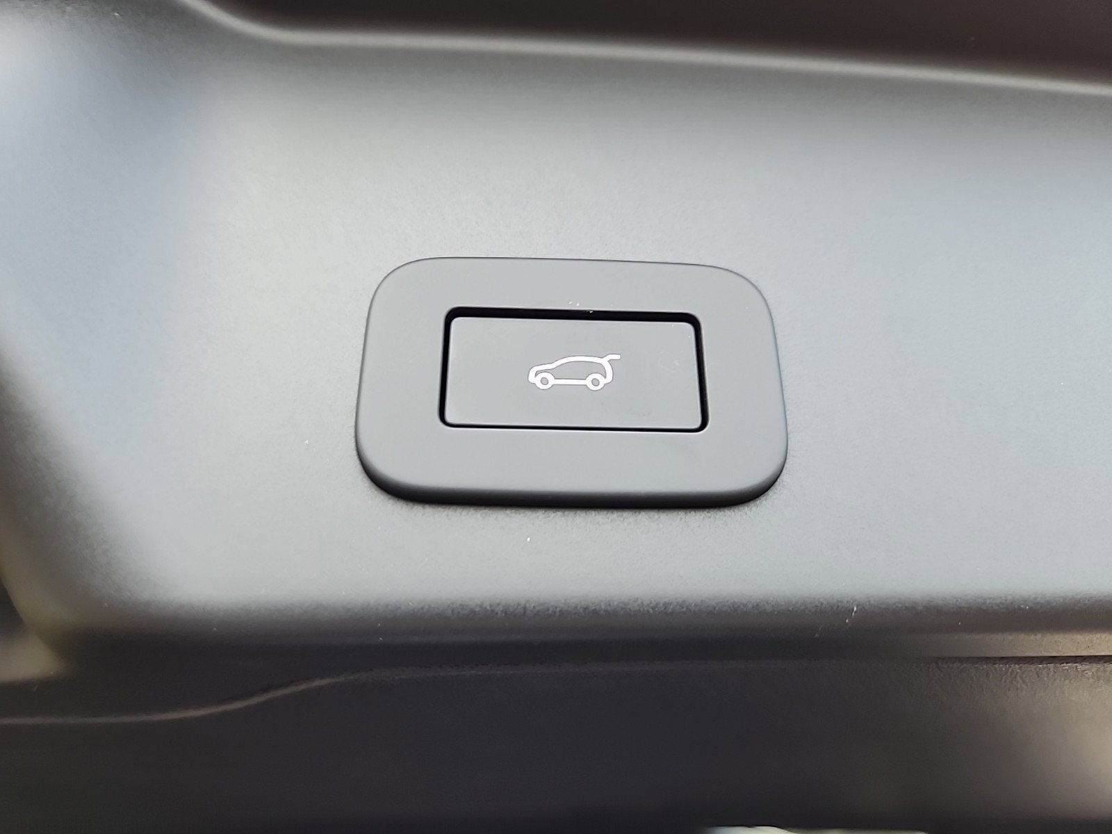 Used 2025 Land Rover Range Rover Evoque S image 14