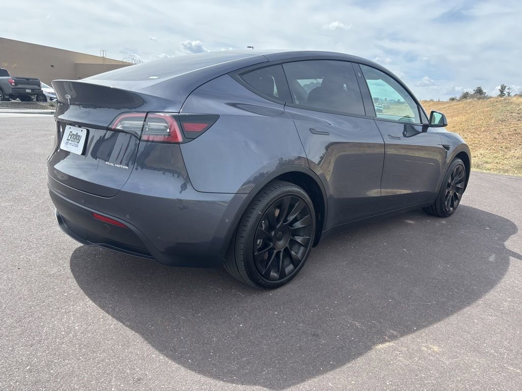 Used 2021 Tesla Model Y Long Range image 4