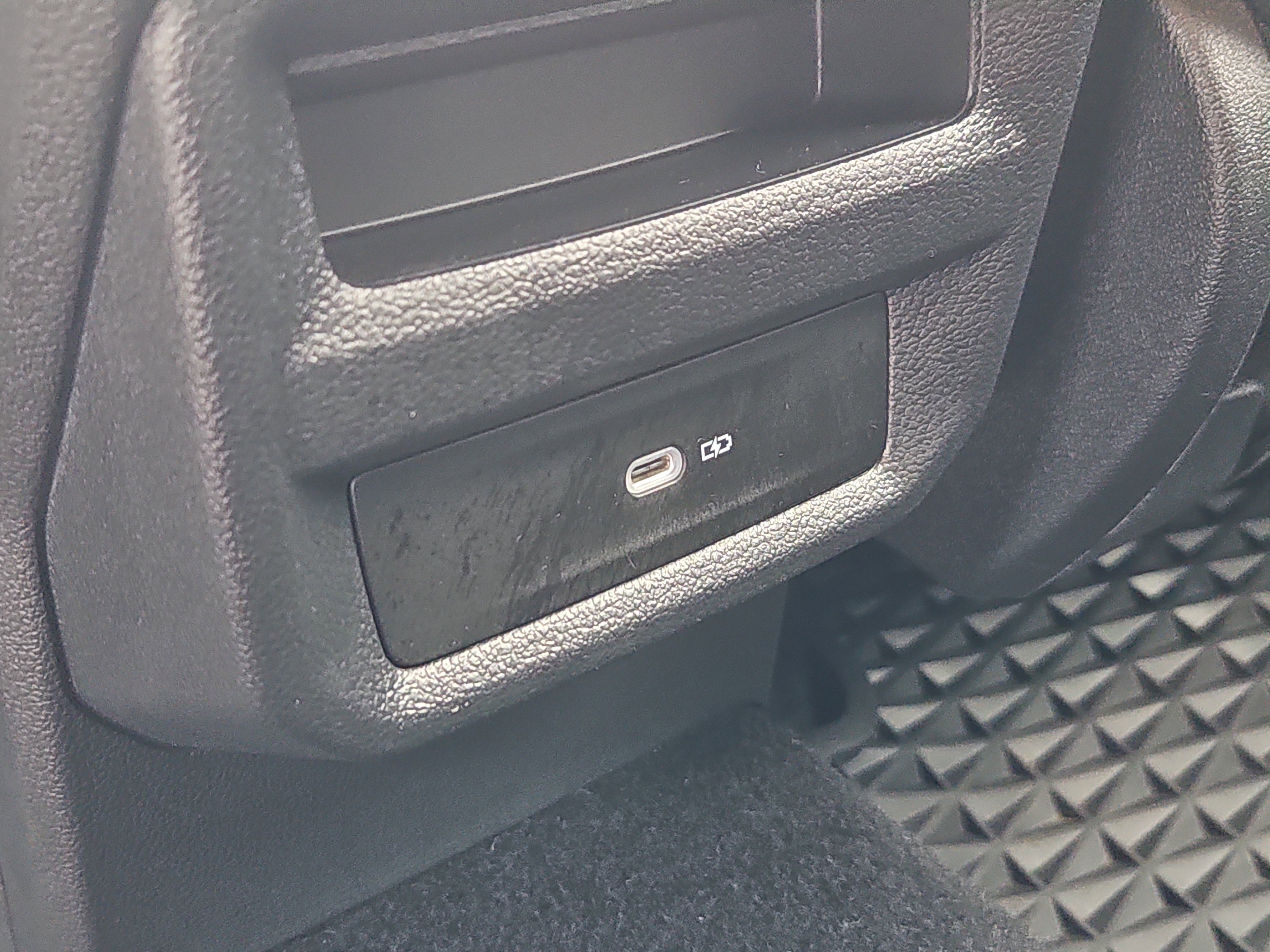 Certified 2024 Volkswagen Taos SE AWD/4WD image 13