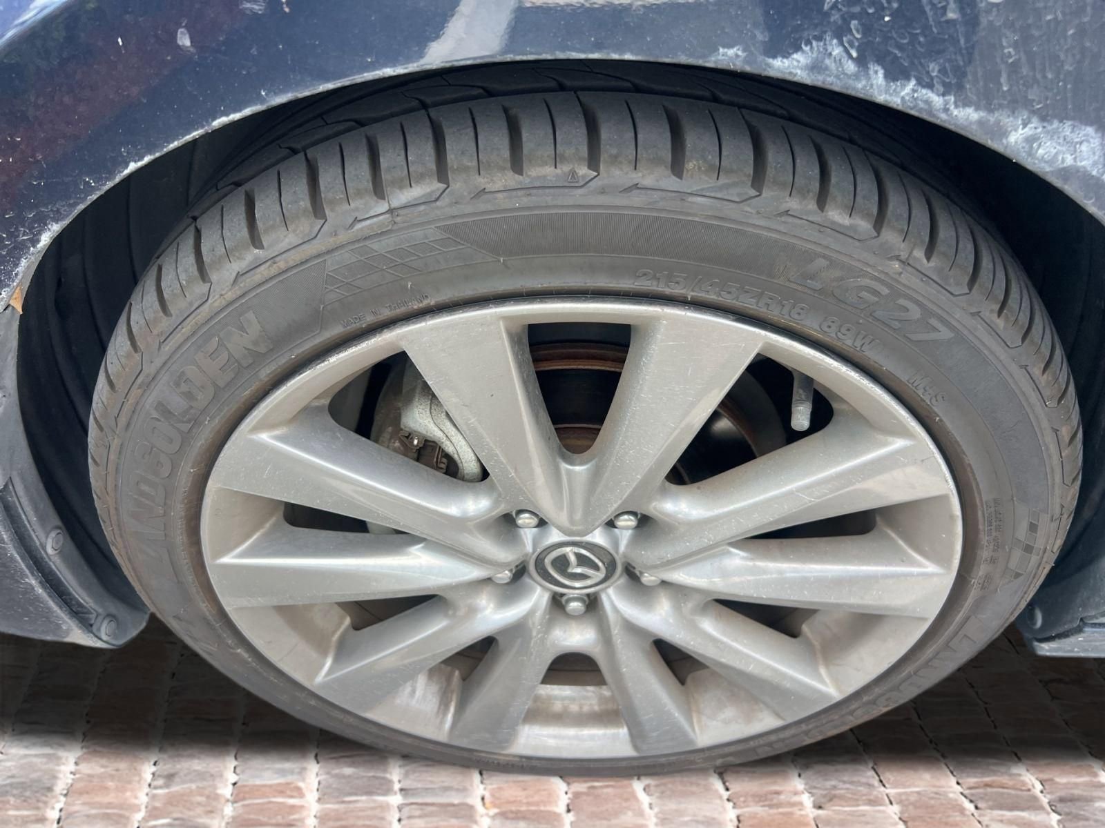 Used 2022 MAZDA MAZDA3 s FWD image 18