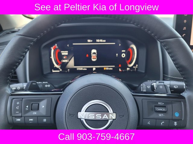 Used 2024 Nissan Rogue Platinum w/ Platinum Premium Package AWD/4WD image 30