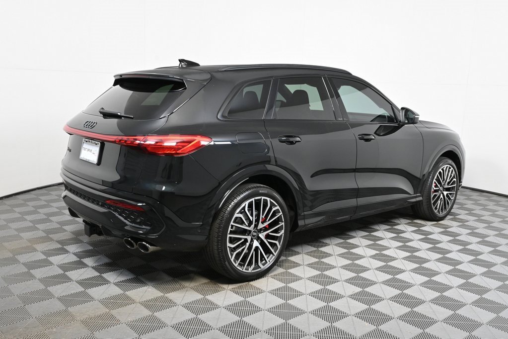 Used 2025 Audi SQ5 Premium Plus image 3