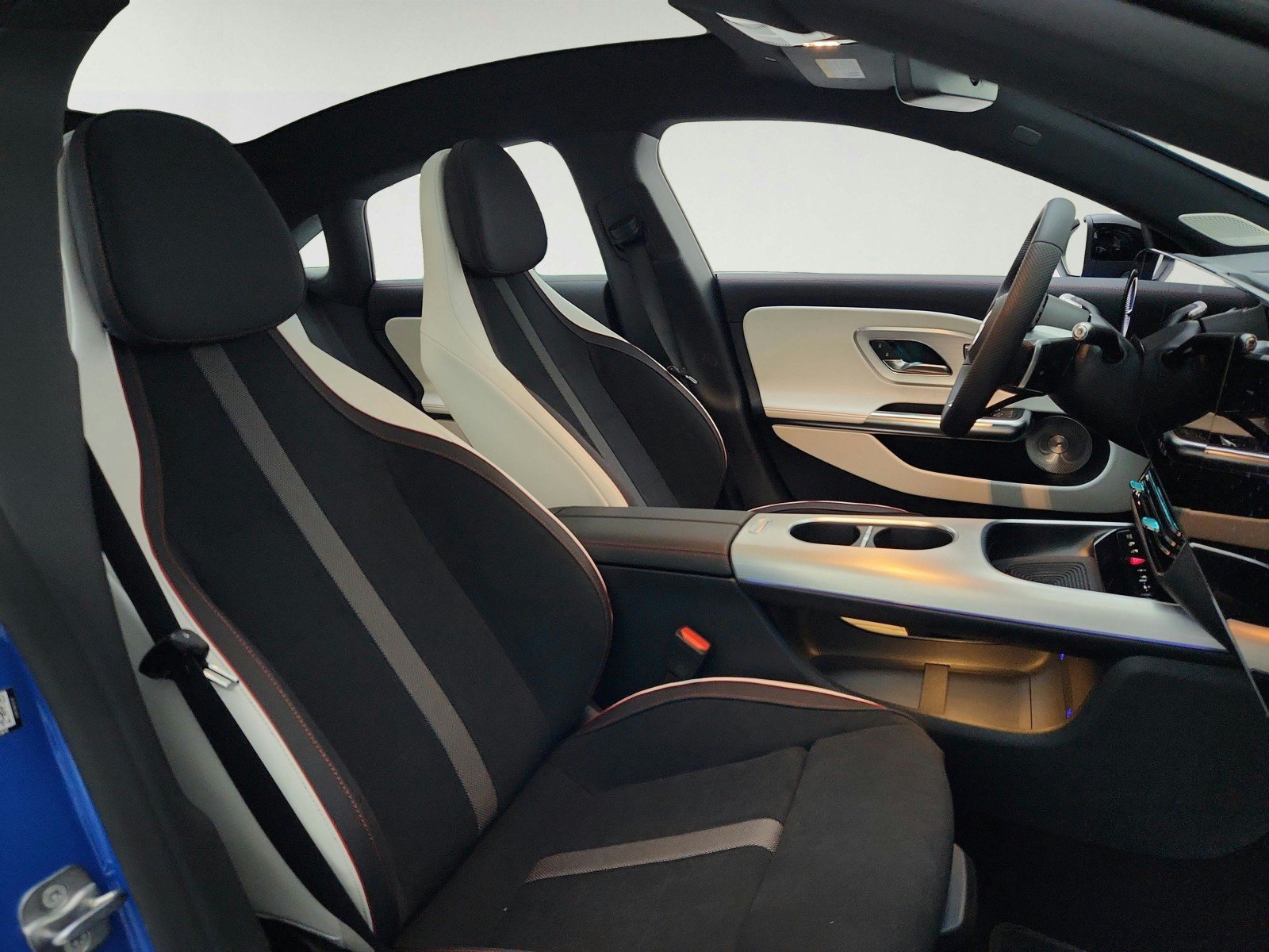 New 2027 Mercedes-Benz CLA 220 image 25