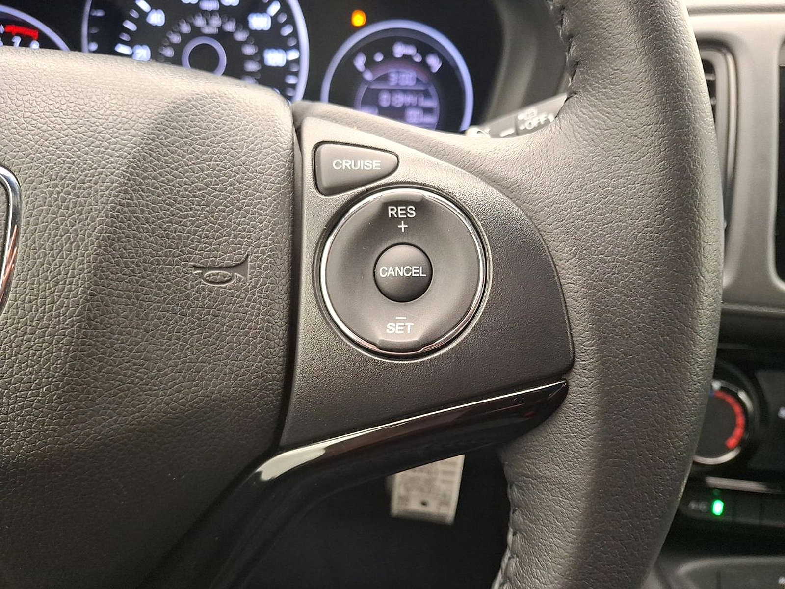 Used 2020 Honda HR-V Sport image 18