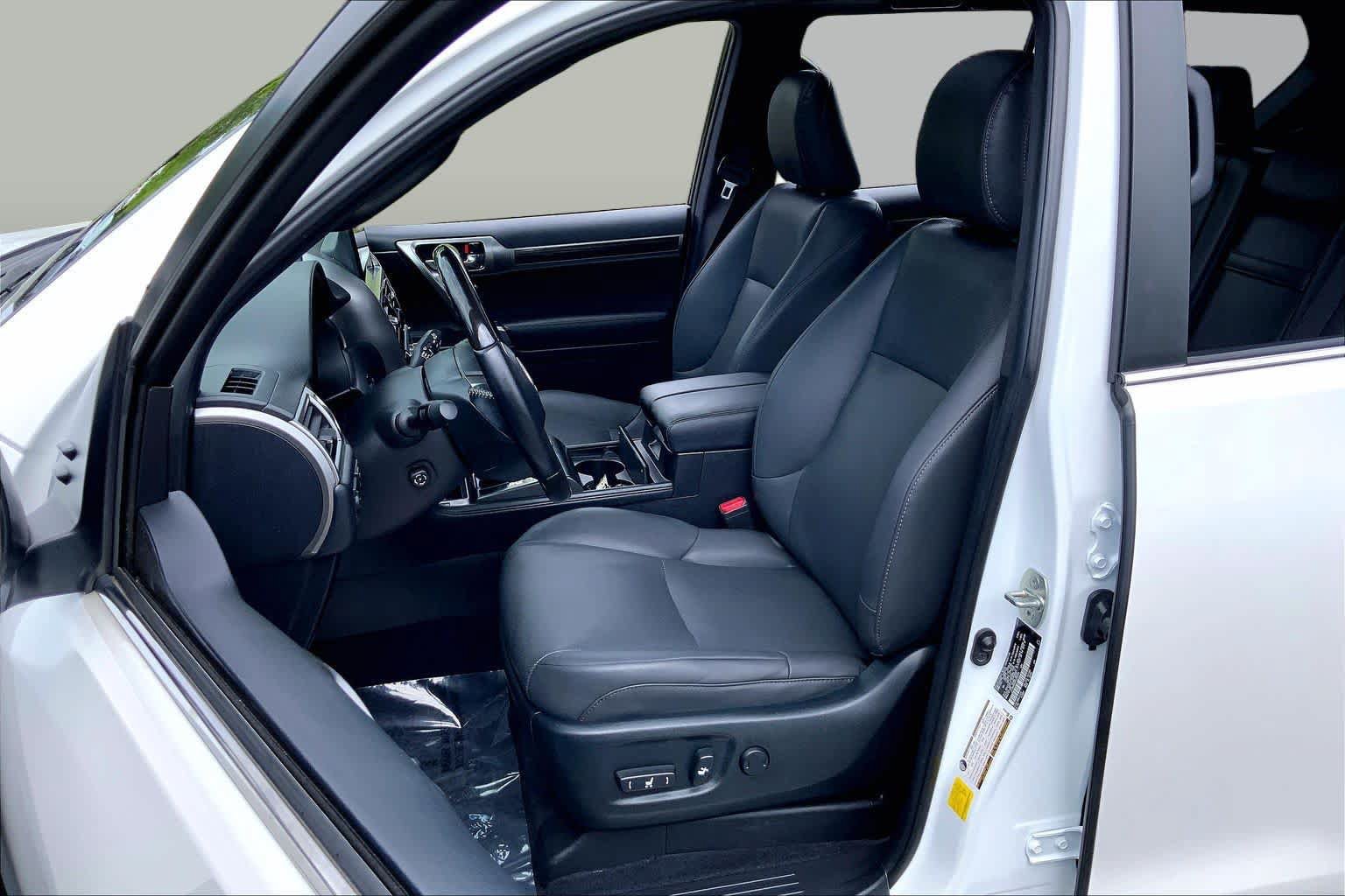 Certified 2023 Lexus GX 460 Premium w/ Premium Package AWD/4WD image 8