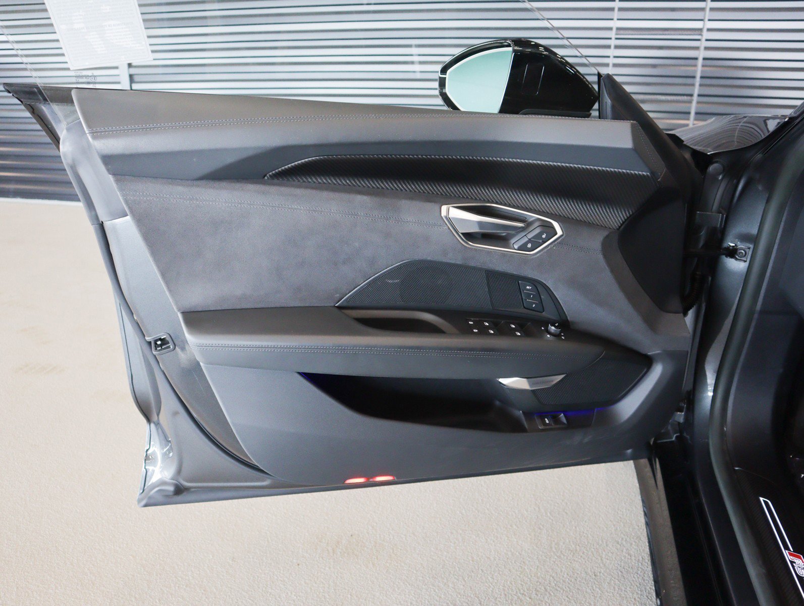 Used 2023 Audi RS e-tron GT w/ Carbon Performance Package image 25