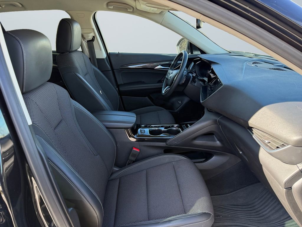 Used 2022 Buick Envision Preferred FWD image 15