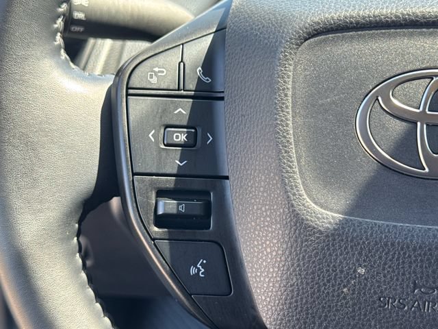 Used 2024 Toyota Prius LE FWD image 24