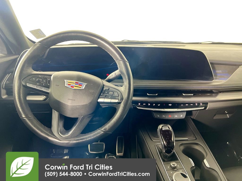 Used 2024 Cadillac XT4 Sport image 26
