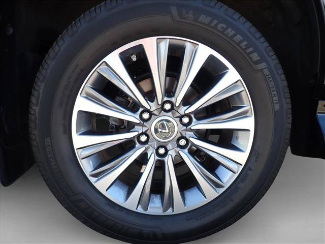 Used 2021 Lexus GX 460 Luxury w/ Accessory Package AWD/4WD image 7