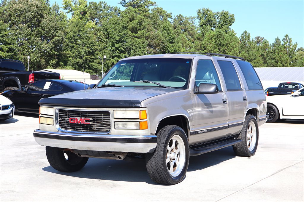 Used 1999 GMC Yukon 4WD 4-Door w/ Marketing Opt Pkg 5 image 3