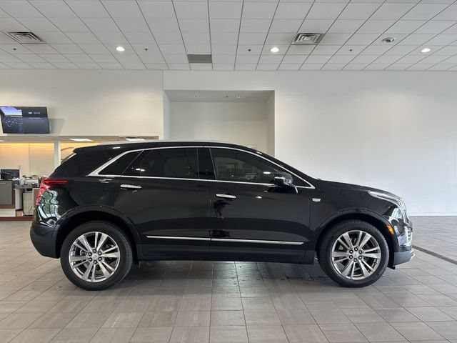 Certified 2024 Cadillac XT5 Premium Luxury FWD image 7