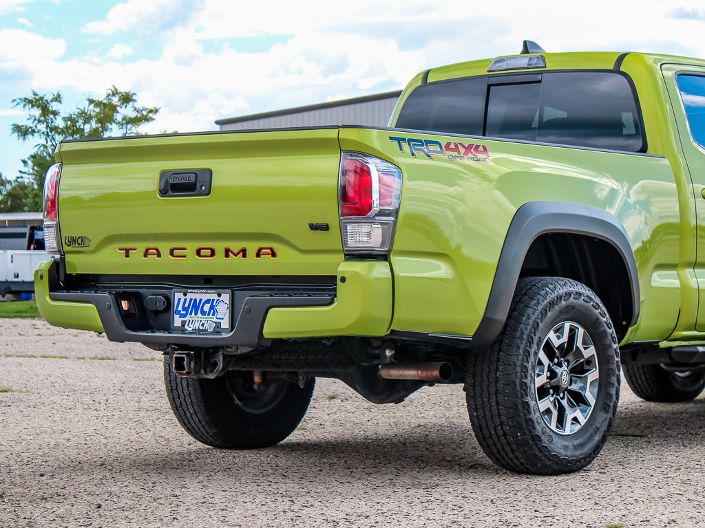 Used 2023 Toyota Tacoma TRD Off-Road w/ TRD Premium Off Road Package AWD/4WD image 20