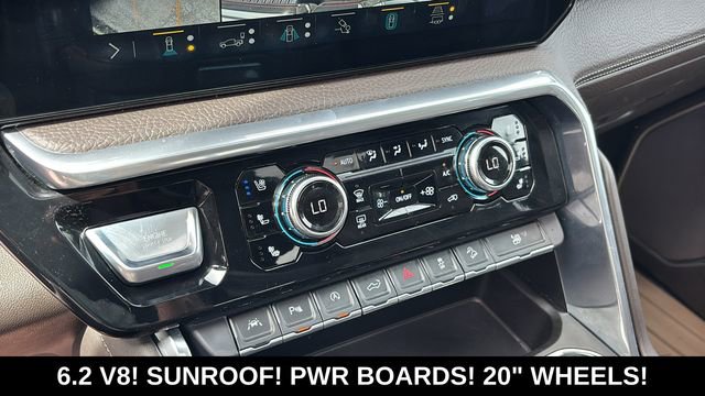 Used 2023 GMC Sierra 1500 Denali AWD/4WD image 19