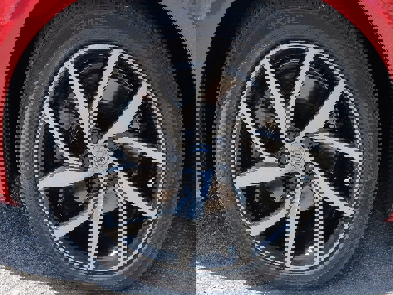 Used 2019 Volvo S60 T5 Momentum image 11