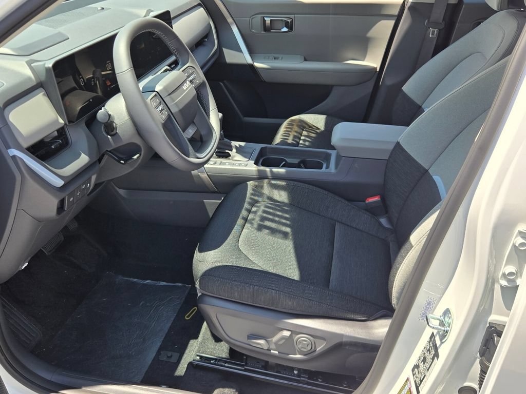 New 2027 Kia Seltos S FWD image 6