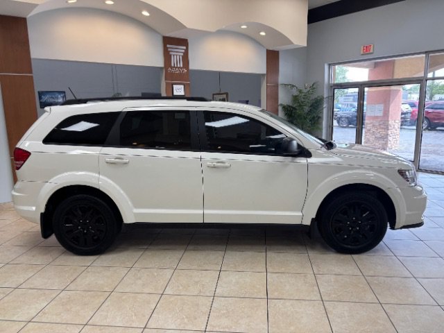 Used 2018 Dodge Journey SE FWD image 5