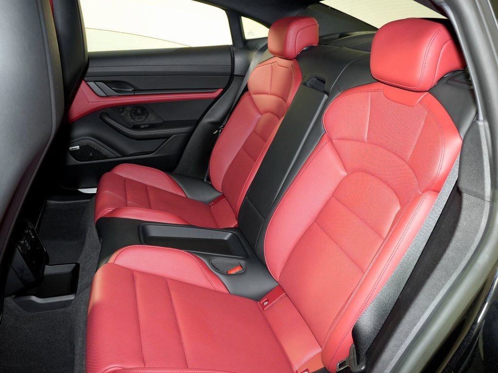 Certified 2023 Porsche Taycan 4S image 35