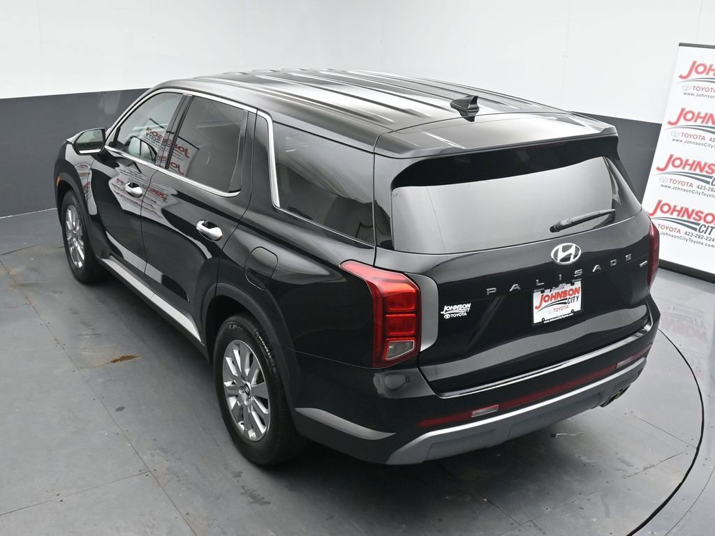 Used 2023 Hyundai Palisade SE w/ Cargo Package image 33