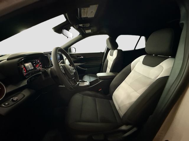 New 2026 Chevrolet Trax RS w/ Driver Confidence Package image 22