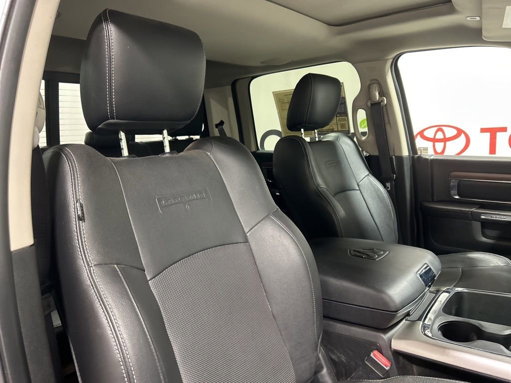 Used 2017 RAM 2500 Laramie w/ Sport Appearance Group image 14