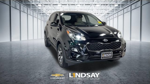 Used 2020 Kia Sportage LX w/ LX Popular Package AWD/4WD image 4