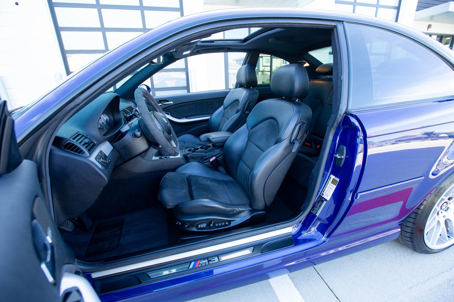 Used 2005 BMW M3 Coupe RWD image 26