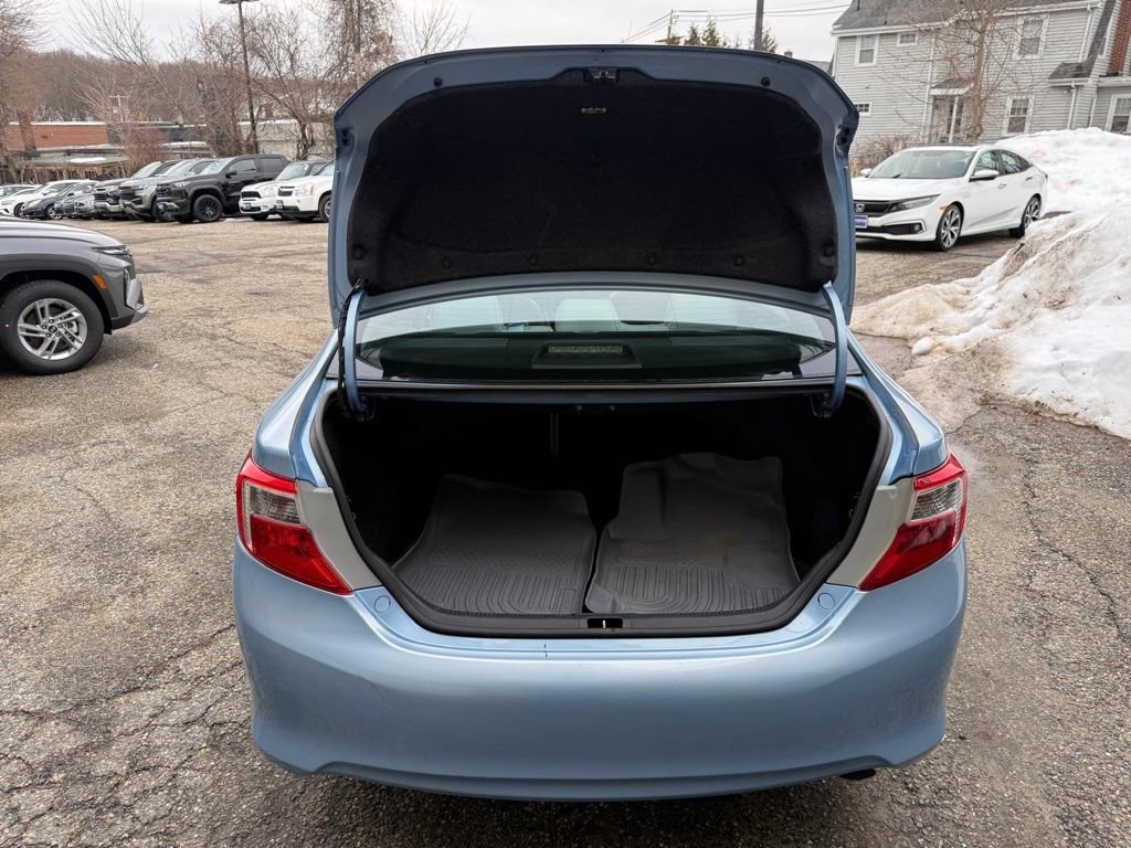 Used 2012 Toyota Camry XLE w/ Leather Pkg image 6