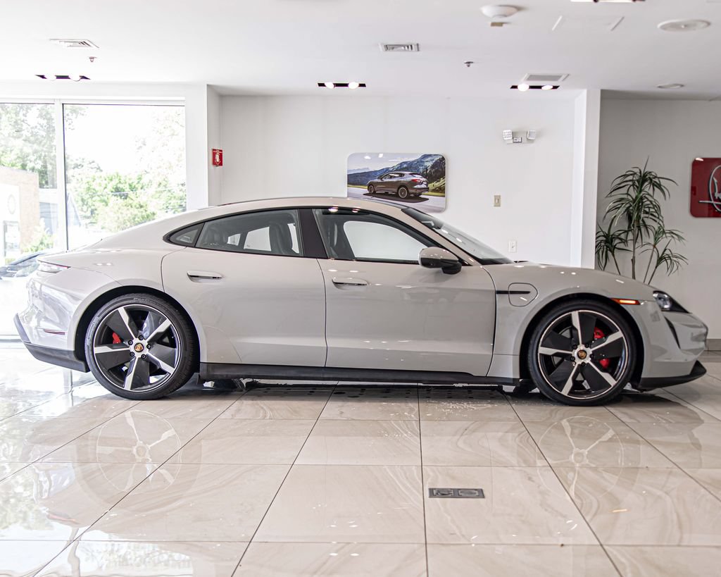 Used 2021 Porsche Taycan 4S w/ Premium Package AWD/4WD image 10