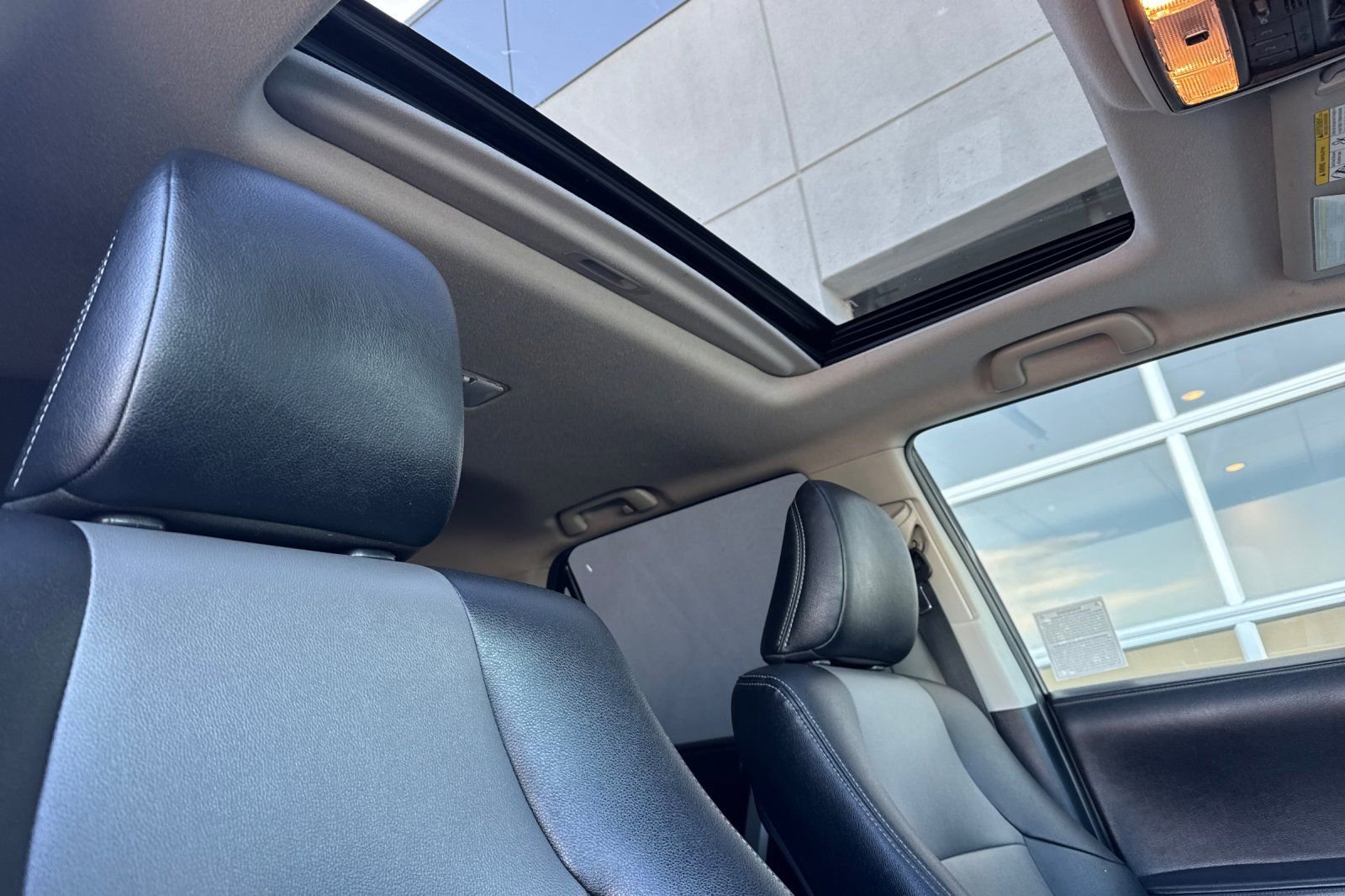 Certified 2021 Toyota 4Runner SR5 Premium w/ Moonroof Package AWD/4WD image 18