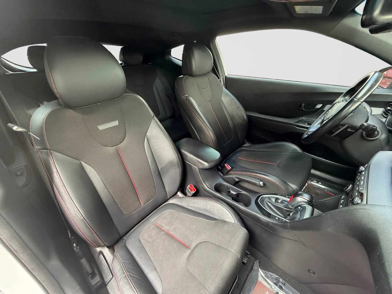 Used 2020 Hyundai Veloster 2.0 Premium FWD image 20