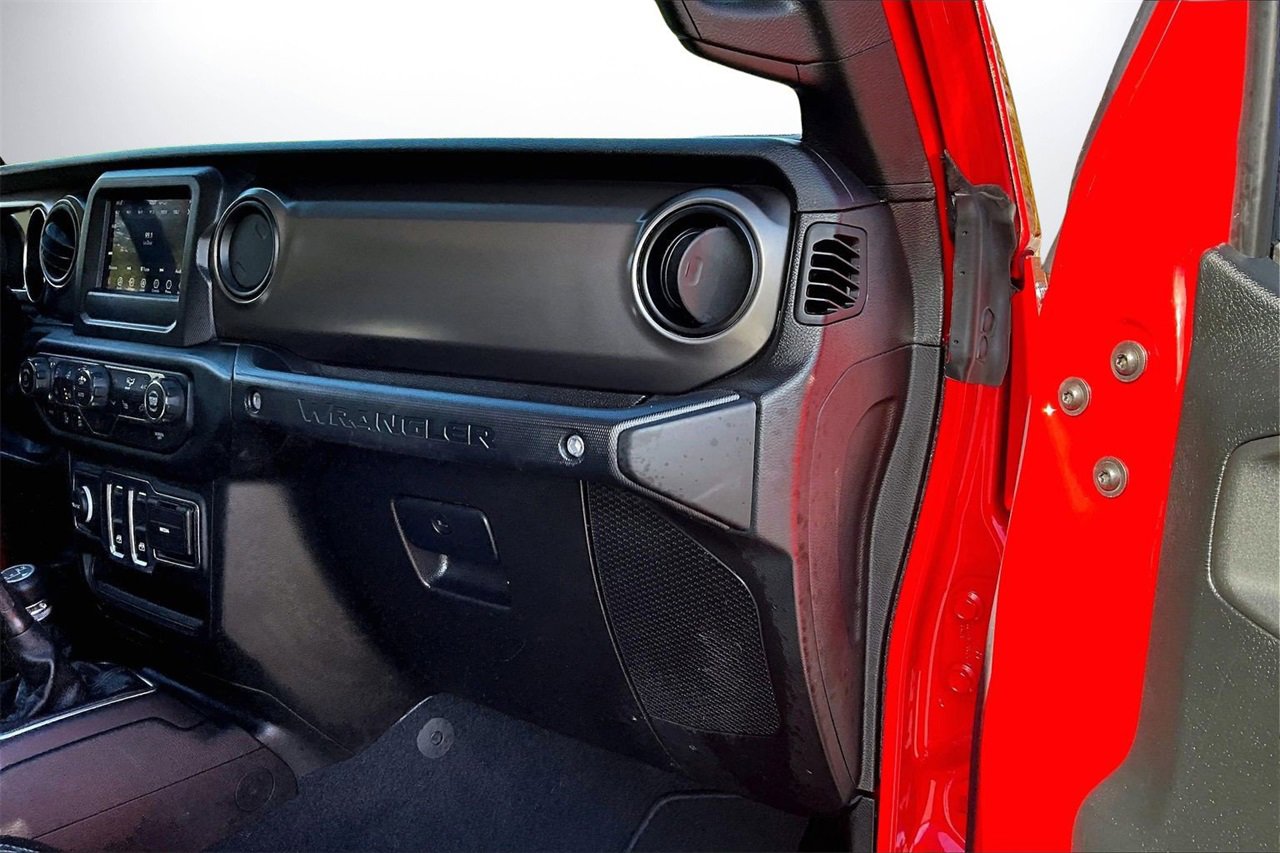 Certified 2020 Jeep Wrangler Sport image 17