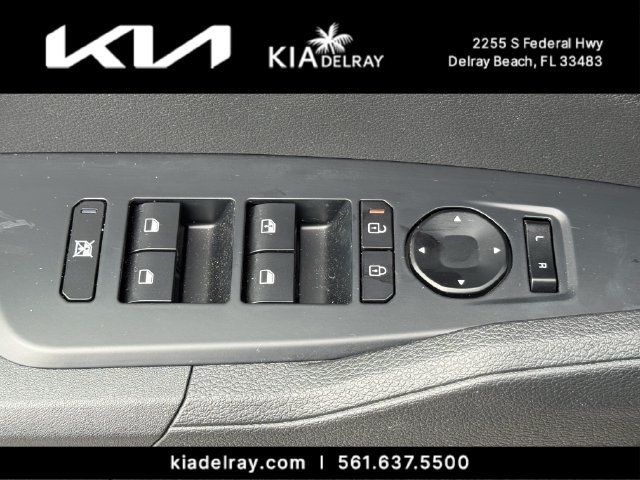 Used 2026 Kia Sportage LX FWD image 14